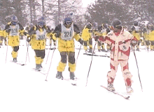 磐梯ひじかたスキースクールが開発の、片足スキーの練習